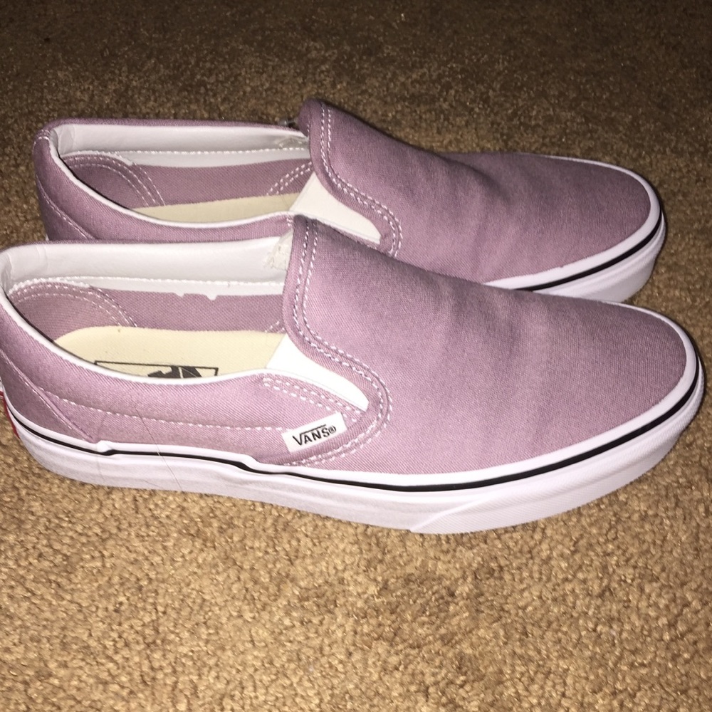Brand New Mauve Slip-On Women’s Vans Size 7